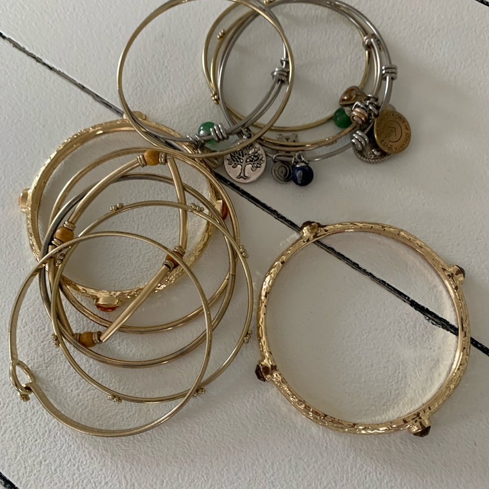 Gold toned bangles